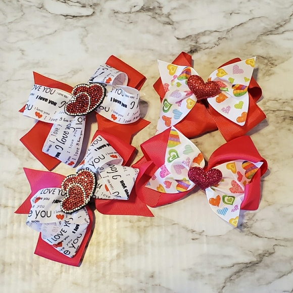 Valentine's Day Hair Bows - Picture 1 of 7